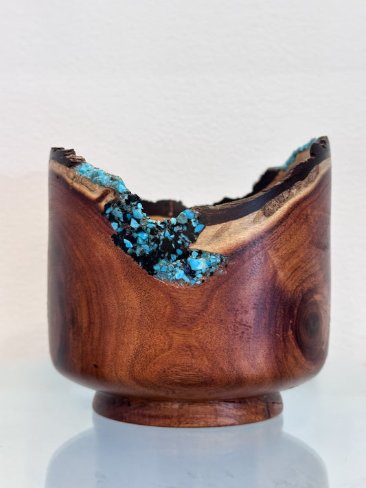 Small Koai’a Wood Bowl with Natural Edge and Turquoise and Anthracite Inlay